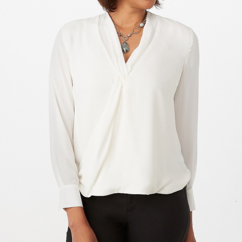 Dress barn knotted front blouse